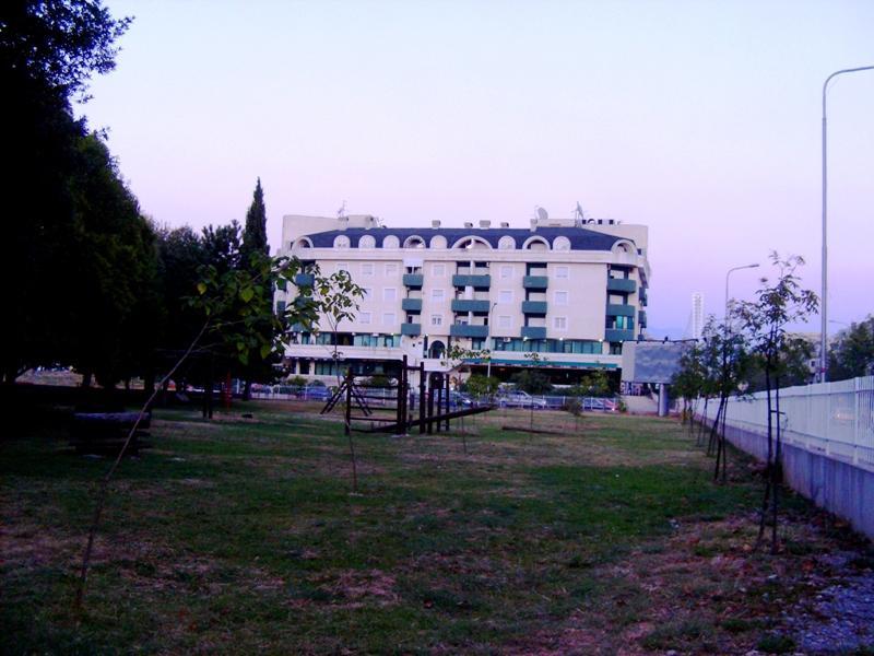 Apartment Sara Podgorica Eksteriør billede